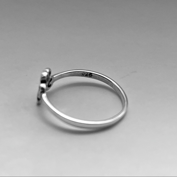 Sterling silver Celtic 4 hearts ring, heart ring, silver heart ring, Celtic ring - Picture 8 of 9